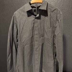 Banana Republic Men’s Button-Down Shirt – Size Large – 100% Cotton